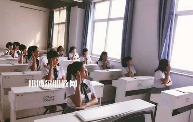 涿鹿縣職業技術教育中心2022年學費、收費多少