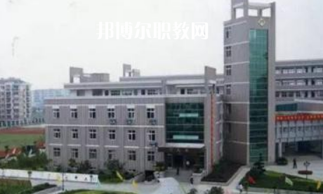 樂至縣回瀾職業中學2022年報名條件、招生要求、招生對象