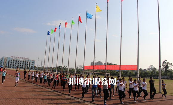 生學(xué)校2022年報名條件、招生要求、招生對象