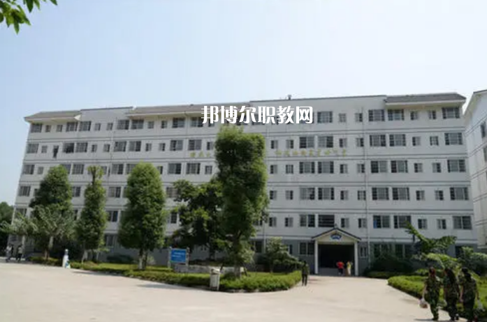 姚安縣職業(yè)高級中學2022年報名條件、招生要求、招生對象