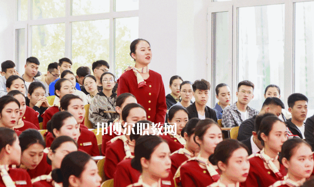 河北2022年航空服務(wù)學校招生要求多少分
