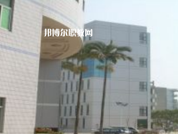 龍巖衛生學校2022年招生辦聯系電話