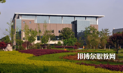 武漢財政學校2022年怎么樣、好不好