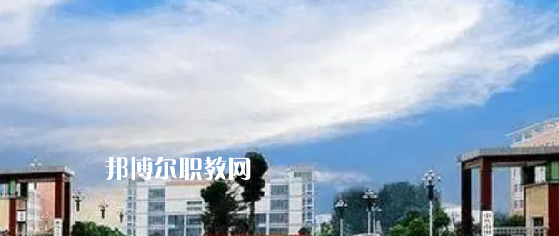 河南高職?？圃盒Ｅ琶?6強