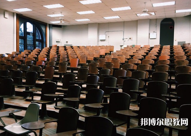 江蘇哪里的職教中心能讀機電技術(shù)應用專業(yè)