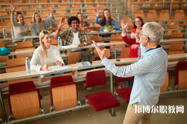 湖南哪里的中職學校能讀動漫游戲?qū)I(yè)
