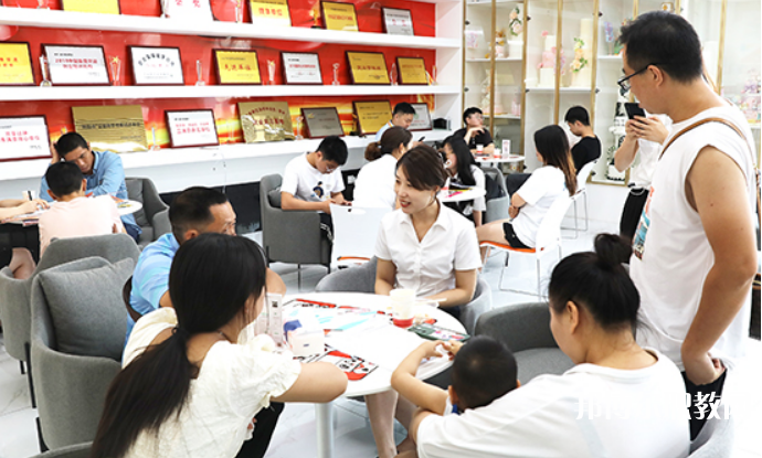 四川2024年初中畢業考中專