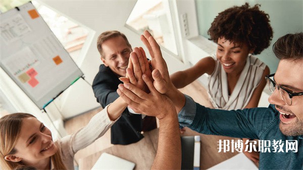 廣東哪里的中專學校能讀數(shù)字媒體技術(shù)應(yīng)用專業(yè)