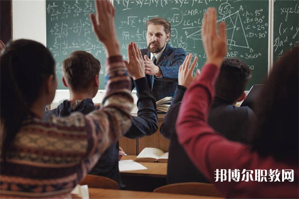 廣東哪里的中職學(xué)校能讀航空機(jī)務(wù)維修專(zhuān)業(yè)