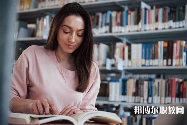 廣東哪里的中職學校能讀商業會計專業