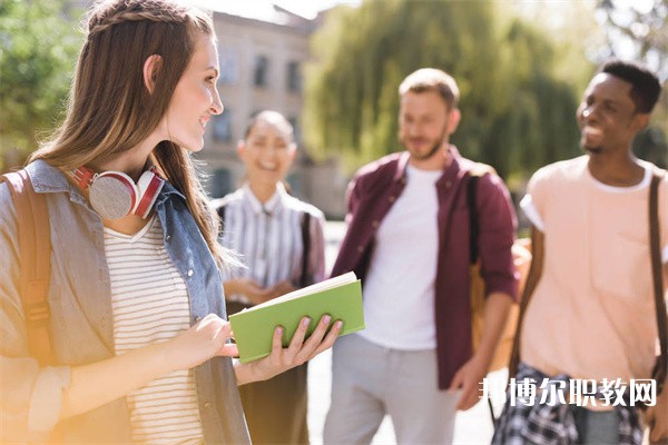 廣東哪里的中職學校能讀珠寶首飾專業