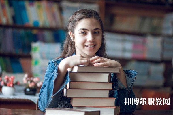 廣東哪里的中職學校能讀幼師 (學前教育)專業