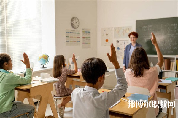 四川哪里的中職學校能讀財會與計算機應用專業
