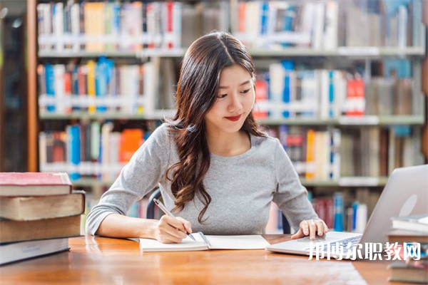 四川哪里的中職學校能讀物聯網技術應用專業