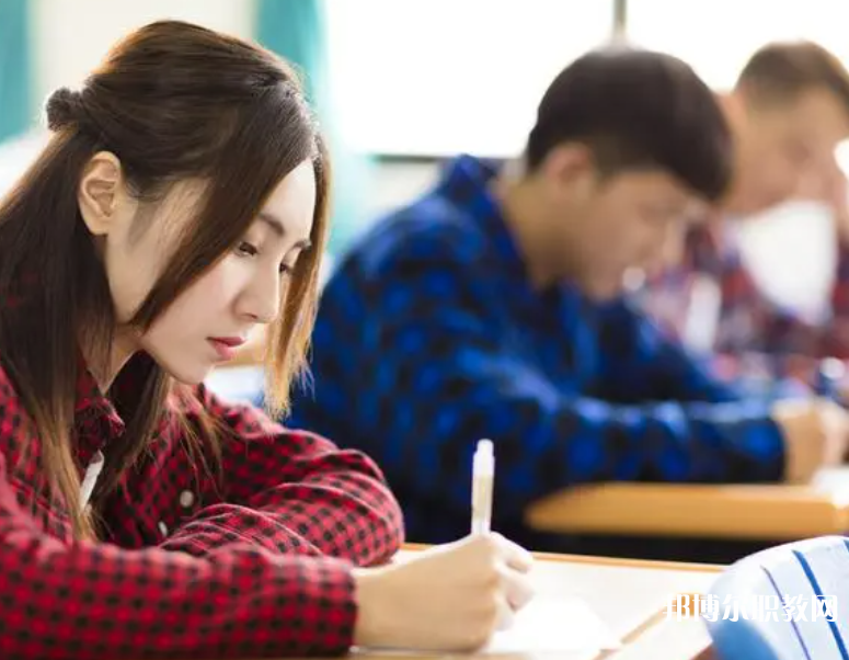 2025內江技工學校最新排名前三名單