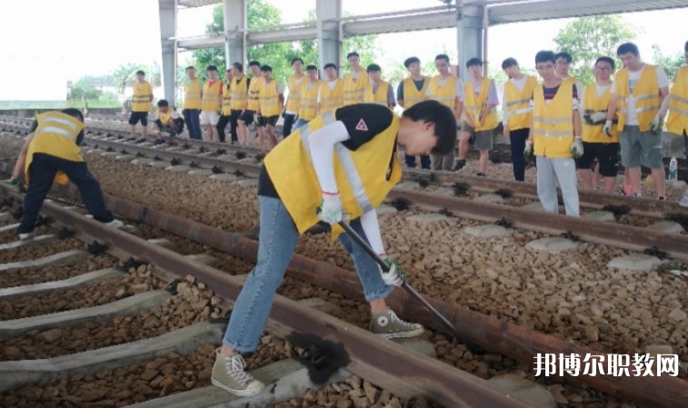 甘肅2025年現在讀鐵路學校什么專業好