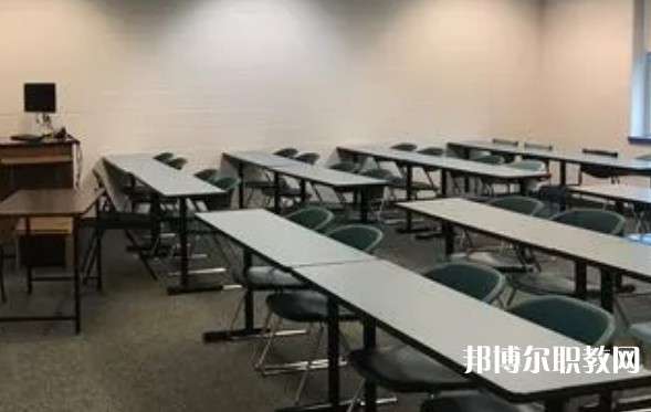 成都2025年男生上鐵路學校學什么專業好