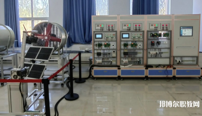 四川2025年讀電工學校讀什么專業好